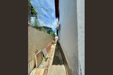 Casa à venda com 3 quartos, 157m² em Piratininga, Niterói