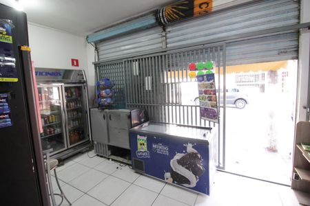 Casa à venda com 266m², 3 quartos e 1 vagaSalão da garagem