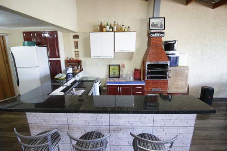 Casa à venda com 266m², 3 quartos e 1 vagaChurrasqueira