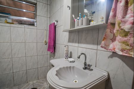 Casa à venda com 95m², 2 quartos e 1 vagaBanheiro