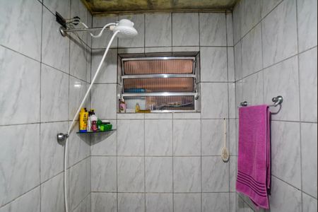 Casa à venda com 95m², 2 quartos e 1 vagaBanheiro