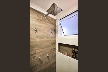 Apartamento à venda com 51m², 2 quartos e sem vaga Apartamento à venda com 51m², 2 quartos e sem vagaBanheiro Social