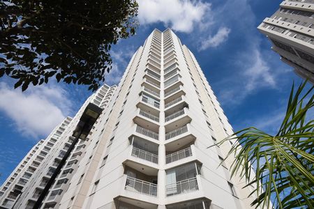 Apartamento à venda com 51m², 2 quartos e sem vaga Apartamento à venda com 51m², 2 quartos e sem vagaFachada