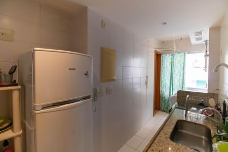 Apartamento à venda com 80m², 2 quartos e 1 vaga Apartamento à venda com 80m², 2 quartos e 1 vagaCozinha e Área de Serviço