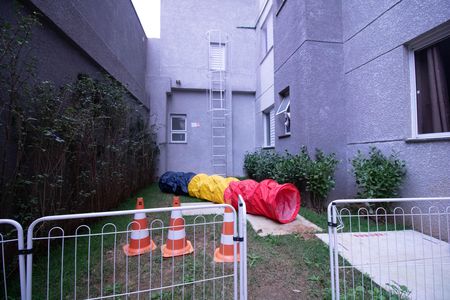 Apartamento à venda com 42m², 2 quartos e sem vagaÁrea comum