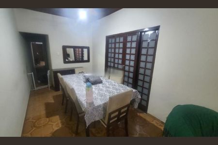 Casa à venda com 123m², 2 quartos e 1 vagaFoto 05