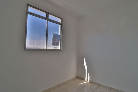 Apartamento para alugar com 45m², 2 quartos e 1 vagaPlaquinha