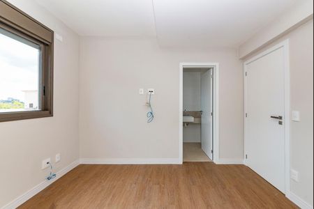 Apartamento à venda com 160m², 4 quartos e 3 vagasSuíte 2