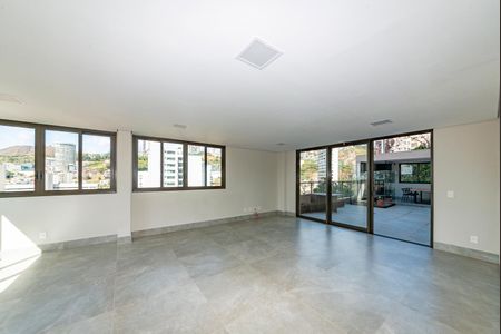 Apartamento à venda com 160m², 4 quartos e 3 vagasÁrea comum