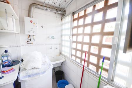 Apartamento para alugar com 83m², 2 quartos e 1 vaga Apartamento para alugar com 83m², 2 quartos e 1 vagaÁrea de Serviço