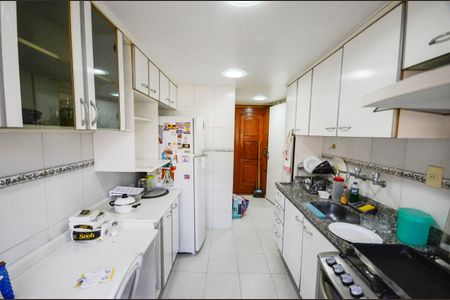 Apartamento para alugar com 83m², 2 quartos e 1 vaga Apartamento para alugar com 83m², 2 quartos e 1 vagaCozinha