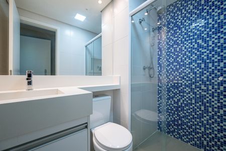 Apartamento à venda com 83m², 2 quartos e 2 vagasBanheiro da Suíte 1