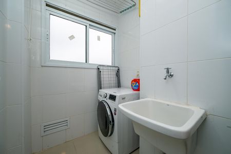 Apartamento à venda com 83m², 2 quartos e 2 vagasÁrea de Serviço