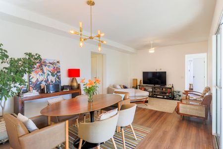 Apartamento à venda com 105m², 3 quartos e 2 vagasSala