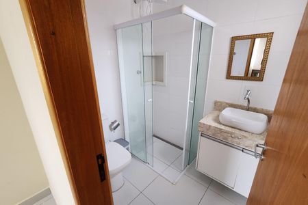 Apartamento para alugar com 80m², 2 quartos e sem vagaBanheiro da Suíte