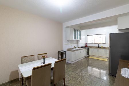 Casa à venda com 145m², 3 quartos e 1 vagaCozinha