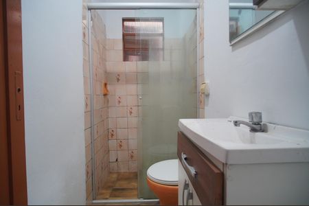 Casa à venda com 148m², 4 quartos e 4 vagasBanheiro 2