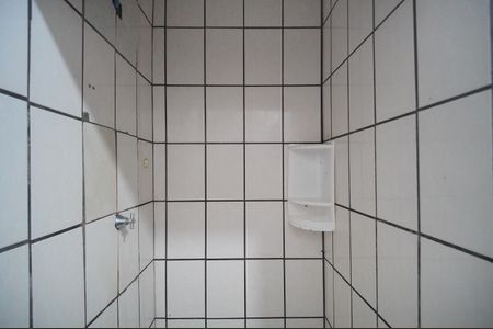 Casa à venda com 148m², 4 quartos e 4 vagasBanheiro 1