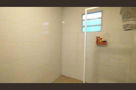 Casa à venda com 240m², 5 quartos e 1 vagaBanheiro Social