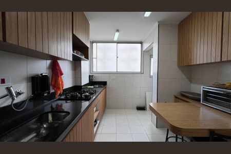 Apartamento à venda com 70m², 2 quartos e 1 vaga Apartamento à venda com 70m², 2 quartos e 1 vagaCozinha