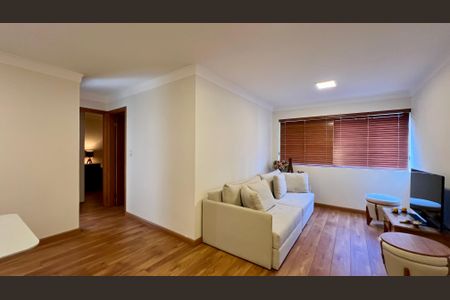 Apartamento à venda com 70m², 2 quartos e 1 vaga Apartamento à venda com 70m², 2 quartos e 1 vagaSala