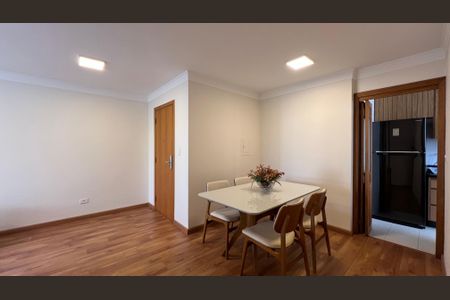 Apartamento à venda com 70m², 2 quartos e 1 vaga Apartamento à venda com 70m², 2 quartos e 1 vagaSala de Jantar