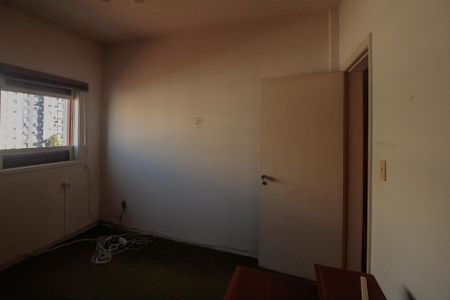 Apartamento à venda com 204m², 4 quartos e 2 vagasQuarto 2