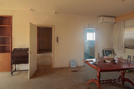 Apartamento à venda com 204m², 4 quartos e 2 vagasCopa