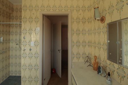 Apartamento à venda com 204m², 4 quartos e 2 vagasBanheiro da Suíte 