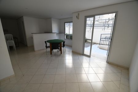 Apartamento à venda com 61m², 2 quartos e 1 vagaÁrea comum - Salão de festas