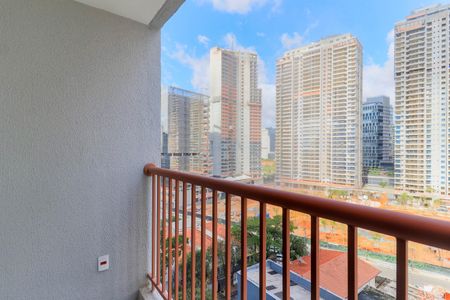 Varanda de kitnet/studio para alugar com 1 quarto, 28m² em Jardim das Acacias, São Paulo