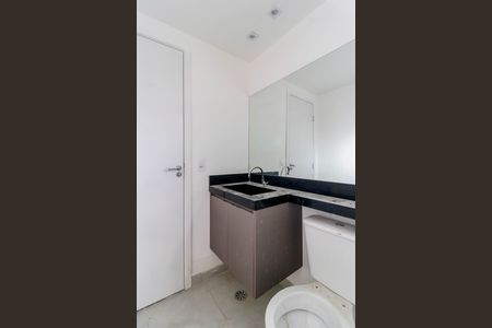 Studio à venda com 28m², 1 quarto e sem vaga Studio à venda com 28m², 1 quarto e sem vagaBanheiro