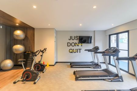 Studio à venda com 28m², 1 quarto e sem vaga Studio à venda com 28m², 1 quarto e sem vagaÁrea comum - Academia