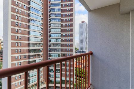 Studio à venda com 28m², 1 quarto e sem vaga Studio à venda com 28m², 1 quarto e sem vagaVaranda