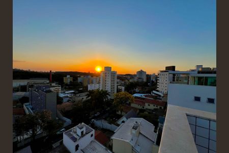 Apartamento à venda com 320m², 5 quartos e 4 vagasVista da cobertura