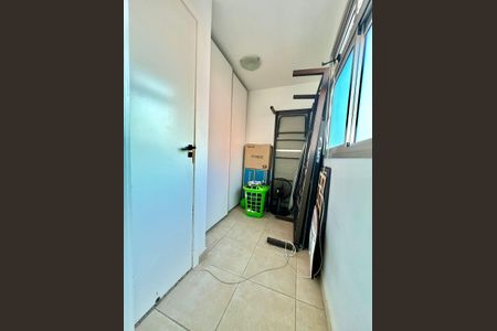 Apartamento à venda com 320m², 5 quartos e 4 vagasQuartinho cobertura