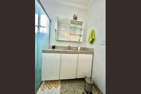 Apartamento à venda com 320m², 5 quartos e 4 vagasBanheiro Social