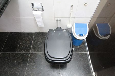 Casa à venda com 516m², 5 quartos e 5 vagasCasa 2 | Banheiro