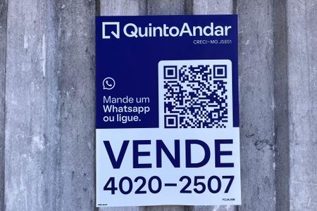 Casa à venda com 516m², 5 quartos e 5 vagasPlaquinha Instalada