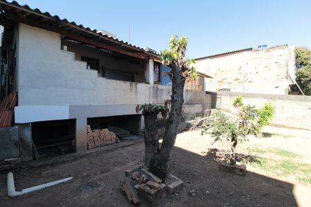 Casa à venda com 516m², 5 quartos e 5 vagasCasa 1 | Quintal