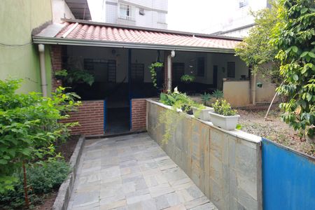 Casa à venda com 400m², 4 quartos e 6 vagasQuintal