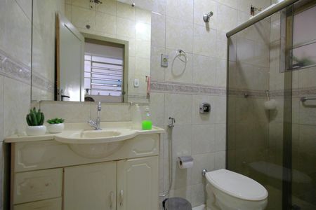 Casa à venda com 400m², 4 quartos e 6 vagasBanheiro Social