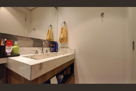 Apartamento à venda com 107m², 3 quartos e 2 vagasBanheiro da Suíte 3