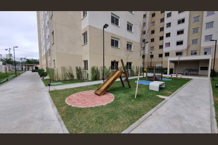 Apartamento para alugar com 32m², 2 quartos e sem vagaÁrea comum - Playground