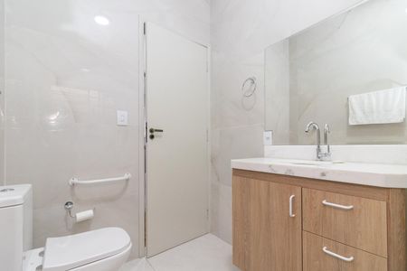 Casa à venda com 120m², 4 quartos e 4 vagasBanheiro