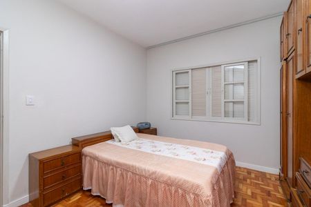 Casa à venda com 120m², 4 quartos e 4 vagasQuarto 1