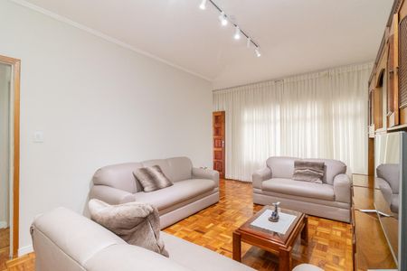 Casa à venda com 120m², 4 quartos e 4 vagasSala