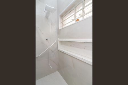 Casa à venda com 120m², 4 quartos e 4 vagasBanheiro