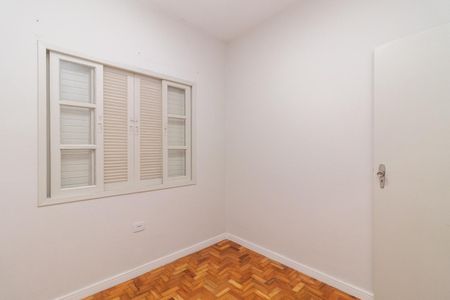 Casa à venda com 120m², 4 quartos e 4 vagasQuarto 2