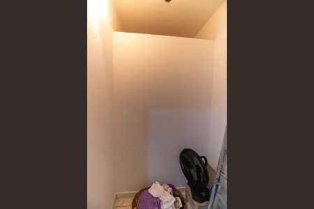 Apartamento à venda com 74m², 3 quartos e sem vagaQuarto de Serviço